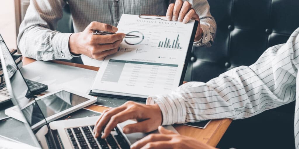 Der ultimative Headhunter: Strategien für die Personalvermittlung
