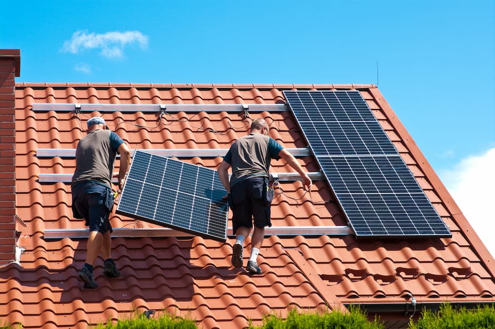 Erfolgsgeschichten: Unternehmen, die auf Solar Frankfurt setzen
