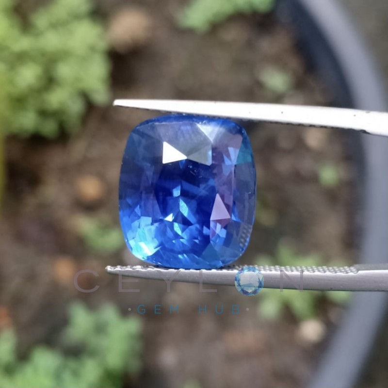 Der antike Reiz blauer Saphire